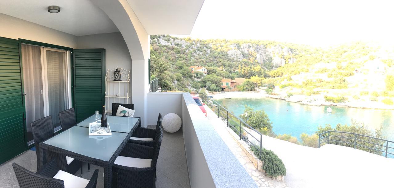 Villa Kristina Sevid Bagian luar foto